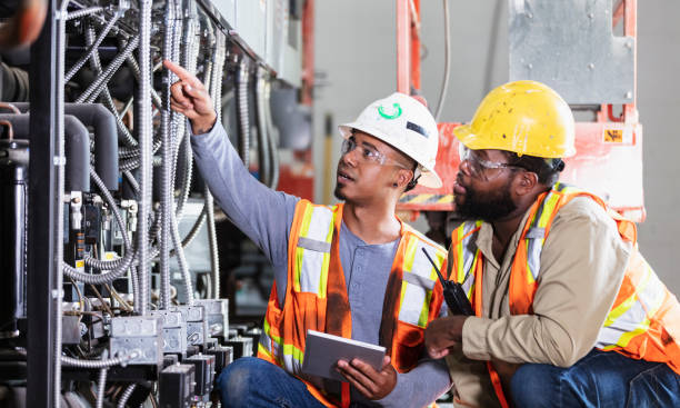Best Electrical Contractors for Businesses  in Cashton, WI